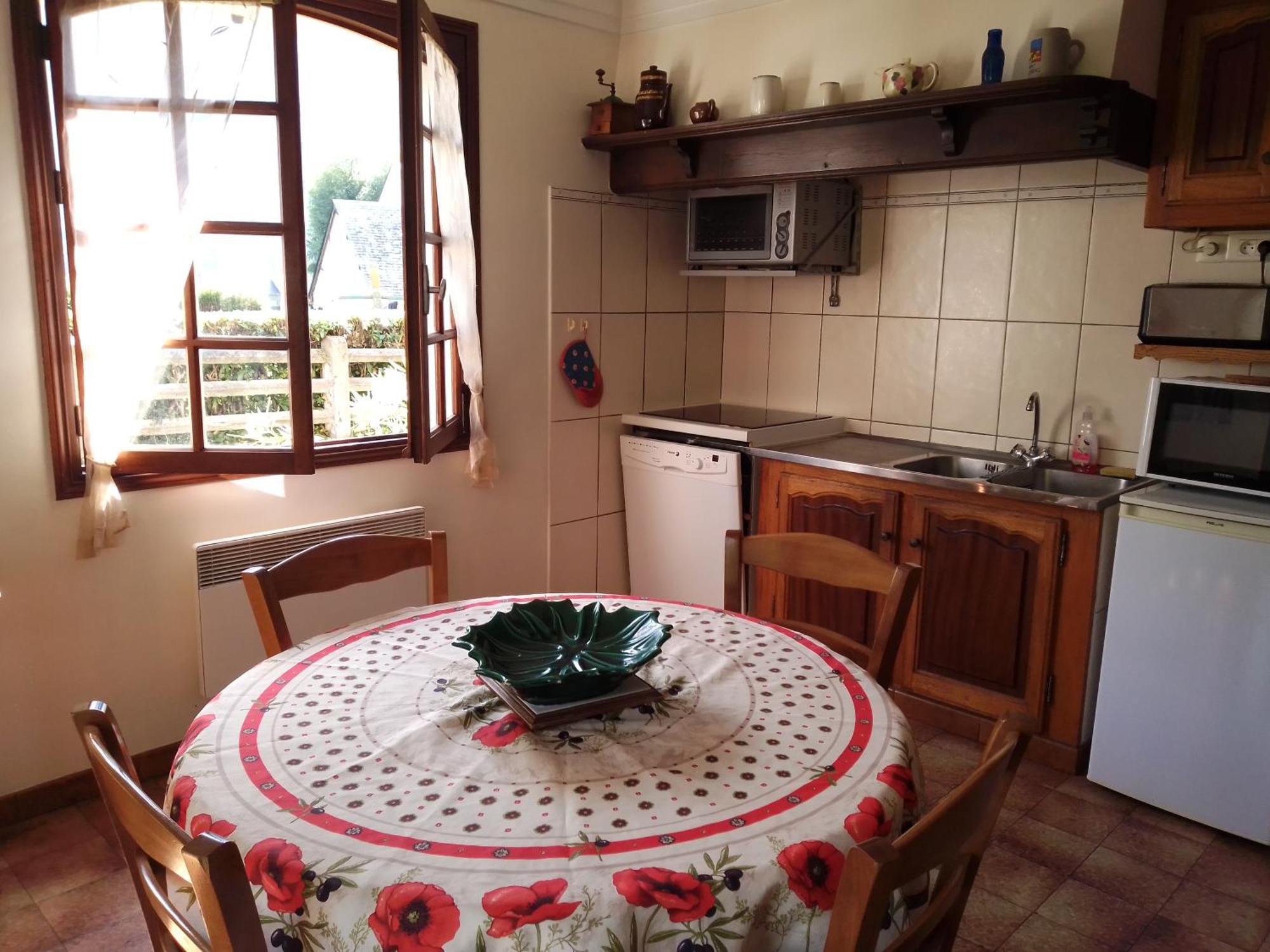 Appartement Rez De Jardin Luz-Saint-Sauveur Esterno foto